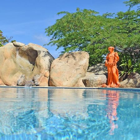 Villa Bougainvillea Aruba, The Tango Suite شاطئ بالم المظهر الخارجي الصورة