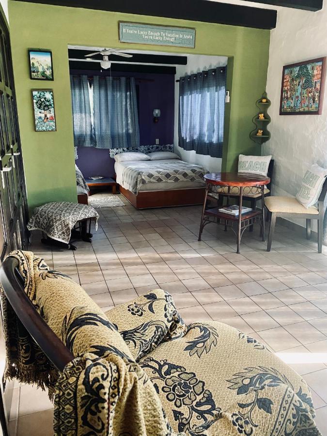 Villa Bougainvillea Aruba, The Tango Suite شاطئ بالم المظهر الخارجي الصورة