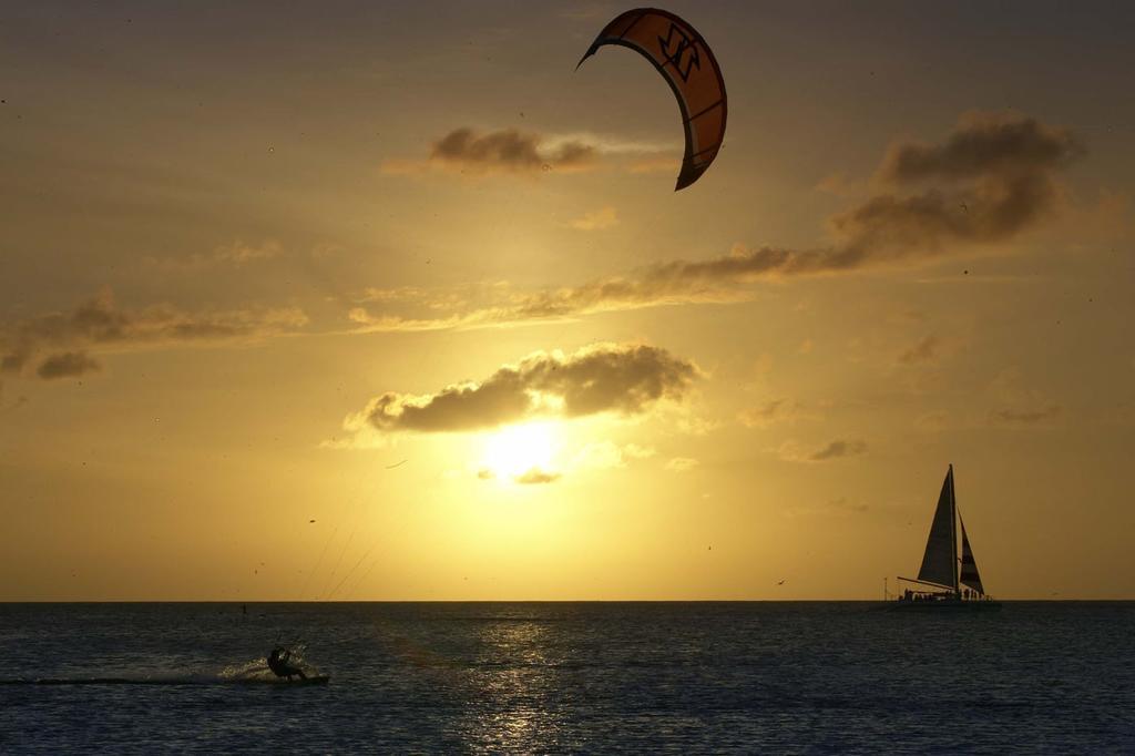 Villa Bougainvillea Aruba, The Tango Suite شاطئ بالم المظهر الخارجي الصورة