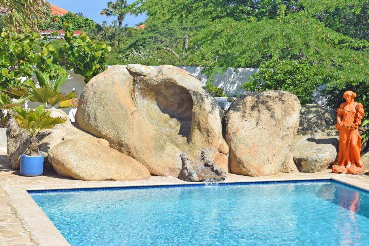 Villa Bougainvillea Aruba, The Tango Suite شاطئ بالم المظهر الخارجي الصورة