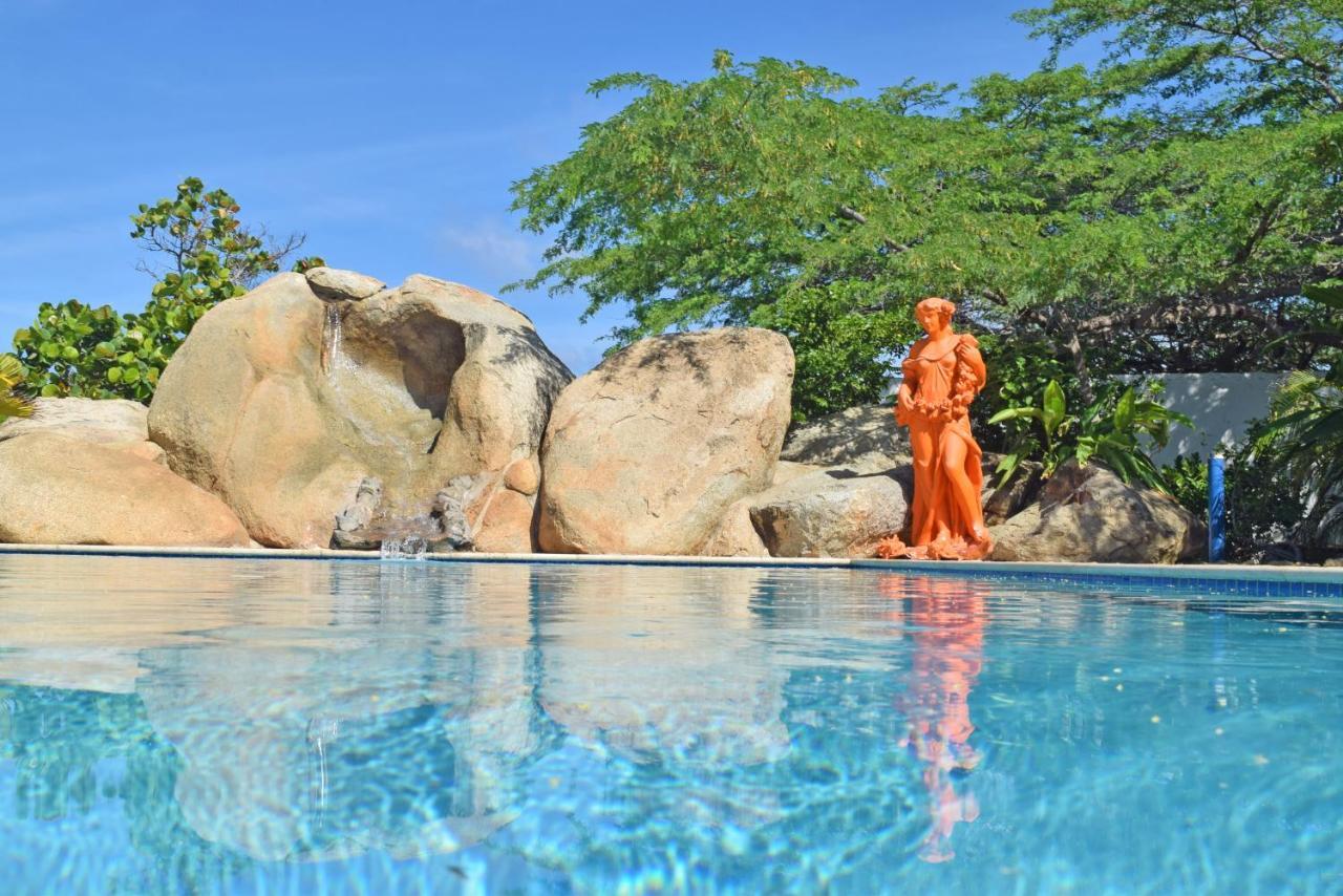 Villa Bougainvillea Aruba, The Tango Suite شاطئ بالم المظهر الخارجي الصورة